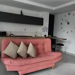 Lovelyhuis